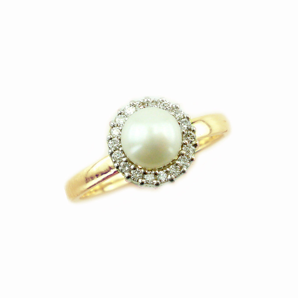 pearl ring, engagement pearl ring, wedding band, bridal jewelry, the perfect pearl and diamond ring, best value for your money pearl ring, pearl and diamond hallo ring